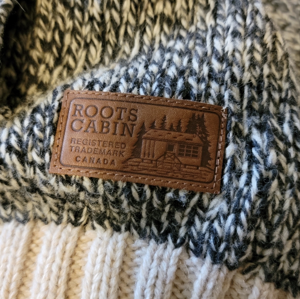 New** Roots Cabin Cardigan NWOT - Picture 7 of 9